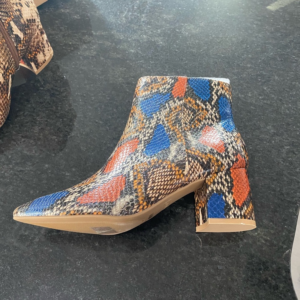 NWT Snakeskin Boot